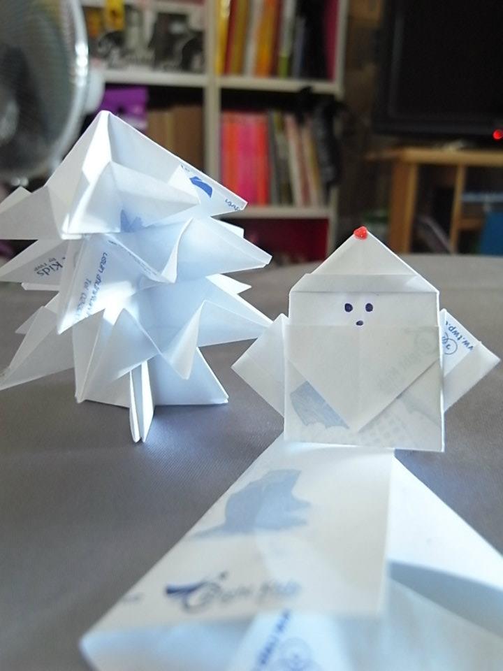 homeschool, วิธีพับกระดาษ, พับกระดาษ, origami, Unschool, กิจกรรมทำกับลูก, กิจกรรมวัยเตาะแตะ, กิจกรรมเด็กเล็ก, นำทาง, บ้านเรียน, บ้านเรียนนำทาง, เล่นกับลูก